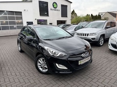 Bild des Angebotes Hyundai i30 Trend*PDC*KLIMA*4S-REIFEN*LED