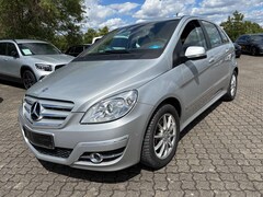 Bild des Angebotes Mercedes-Benz B 200 Automatik NAVI Klima SitzH 2xPDC Xenon AHK Tempomat ALU SR WR
