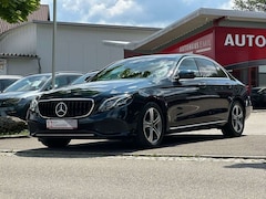 Bild des Angebotes Mercedes-Benz E 220 d /Kamera / Ambiente-Belechtung/Head-Up Display
