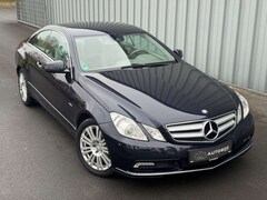 Bild des Angebotes Mercedes-Benz E 220 *AVANGAERDE*KLIMA*SHZ*AUT*LEDER*NAVI+