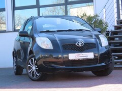 Bild des Angebotes Toyota Yaris Luna 1,3-l-VVT-i