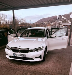 Bild des Angebotes BMW 318 318i Aut. Luxury Line