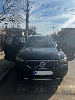 Bild des Angebotes Volvo XC40 D3 Momentum