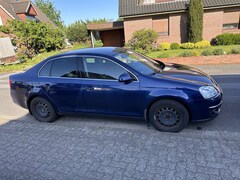 Bild des Angebotes VW Jetta 1.6 Comfortline
