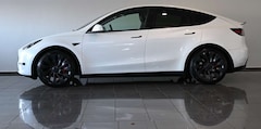 Bild des Angebotes Tesla Model Y Performance Dual AWD Pano 21