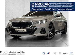 Bild des Angebotes BMW 550 e xDrive M Sport Pro DA PA+ HuD Pano Carbon