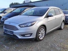 Bild des Angebotes Ford Focus Turnier 1.0 *TÜV+ZAHNRIEMEN NEU* EcoBoost
