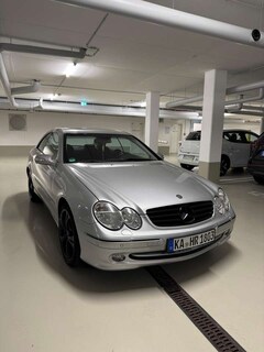 Bild des Angebotes Mercedes-Benz CLK 240 2. Hand, lückenlos Mercedes-Service, Top-Zustand
