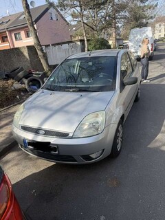 Bild des Angebotes Ford Fiesta Das Auto ist in Eine Einbandfreien Zustand