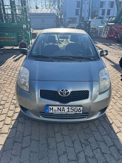 Bild des Angebotes Toyota Yaris Sol