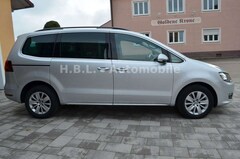 Bild des Angebotes VW Sharan 1,4 DSG/ 1.Hd/AHK/Leder/Xenon/Navi/Kamera