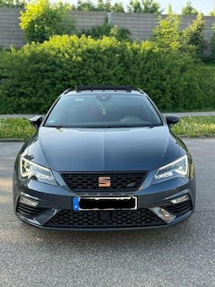 Bild des Angebotes SEAT Leon Cupra 300 4Drive