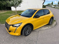 Bild des Angebotes Peugeot e-208 208 Elektromotor 136 Allure