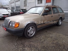 Bild des Angebotes Mercedes-Benz 200 Diesel 7 Sitzer
