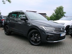 Bild des Angebotes VW Tiguan 2.0TDI Urban Sport 4x4 ACC Navi LED