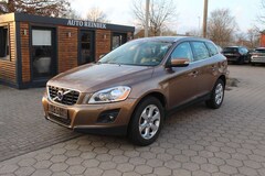 Bild des Angebotes Volvo XC60 2.4 D5 AWD Automatik Summum