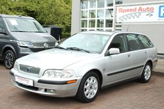 Bild des Angebotes Volvo V40 1.8 Comfort Aut./LEDER/GHSD/SITZH./8-FACH