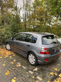 Bild des Angebotes Honda Civic 1.6i LS