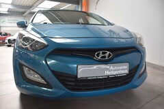 Bild des Angebotes Hyundai i30 Style 1.6 CRDi Navi Klimaauto Kamera Tempo