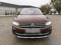 Bild des Angebotes VW Tiguan 2.0 TSI DSG Elegance 4Motion AHK*4SHZ*RearView*Key