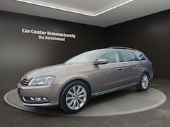 Bild des Angebotes VW Passat Variant 2.0 TDI Highline+4Motion+AHK+Xeno