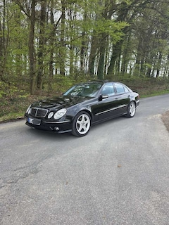 Bild des Angebotes Mercedes-Benz E 320 Avantgarde| AMG-Paket|XENON|TÜV 05/27
