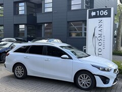 Bild des Angebotes Kia Ceed / cee'd Plug-in Hybrid Vision Sortimo Regalsystem