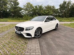 Bild des Angebotes Mercedes-Benz E 300 de 9G-TRONIC AMG Line