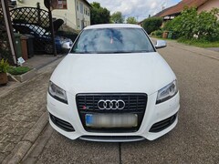 Bild des Angebotes Audi S3 2.0 TFSI quattro *Adaptives Kurvenlicht* Sportback