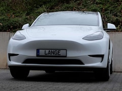 Bild des Angebotes Tesla Model Y RWD, AHK, 8-fach bereift, Autopilot3, NEUWERTIG !!