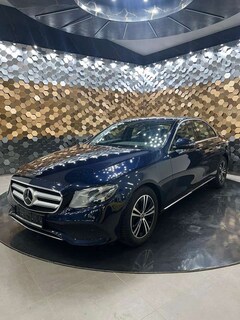 Bild des Angebotes Mercedes-Benz E 300 /Widescreen/Burmester/Distronic/