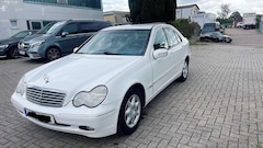 Bild des Angebotes Mercedes-Benz C 200 KOMPRESSOR ELEGANCE.Sitzh AHK.Tüv neu