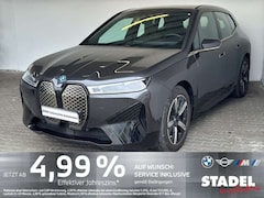 Bild des Angebotes BMW iX xDrive40 M Sport Navi.Laser.360°.Pano.HarmKar