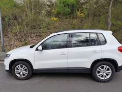 Bild des Angebotes VW Tiguan Tiguan 1.4 TSI BlueMotion Technology Trend