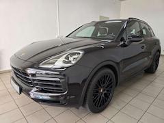 Bild des Angebotes Porsche Cayenne LED Luft Pano HuD Sthzg 14 Wege 4 Rohr NP:104TE