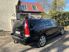 Volvo V70 V70 2.4 D DPF Aut. Momentum