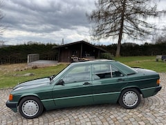 Bild des Angebotes Mercedes-Benz 190 E 2,6 Schalter 146000 KM, rostfrei!