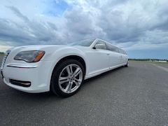 Bild des Angebotes Chrysler 300C STRETCHLIMOUSINE neuster Chrysler 300c Sondermobil