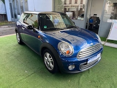 Bild des Angebotes MINI Cooper KlimaA,T-Leder,LM-F,EF,PDC,LED,TOP