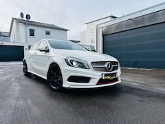 Bild des Angebotes Mercedes-Benz A 250 A-Klasse 7G-DCT AMG Line Navi/Kamera