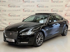 Bild des Angebotes Jaguar XF Prestige Aut PANO/XENON/NAVI/KAM/KEY/SPUR/TOT