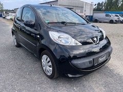 Bild des Angebotes Peugeot 107 Petit Filou 70 Klima el.Fenster Tüv neu