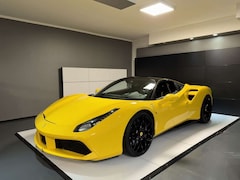 Bild des Angebotes Ferrari 488 Lift Carbon Keramik Alcantara Schalen.S