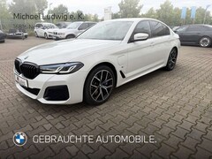 Bild des Angebotes BMW 545 e xDrive Lim M Sportpaket Head-Up HK HiFi
