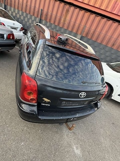 Bild des Angebotes Toyota Avensis 1.8 linea sol