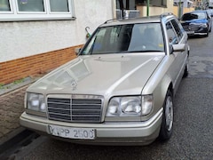 Bild des Angebotes Mercedes-Benz 300 300 TD Turbo