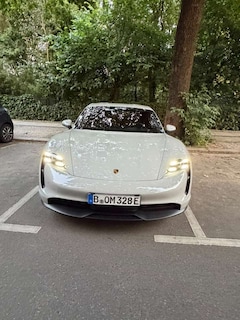 Porsche Taycan 4S Performancebatterie Plus