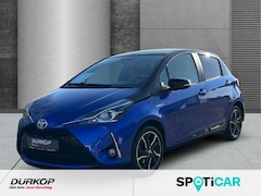 Bild des Angebotes Toyota Yaris Hybrid Selection 1.5  Allwetterreifen Klimaautom D