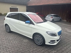 Bild des Angebotes Mercedes-Benz B 250 B-Class 250 eDrive (242.890)
