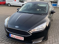 Bild des Angebotes Ford Focus Focus Turnier 1.0 EcoBoost Start-Stopp-SystemTrend